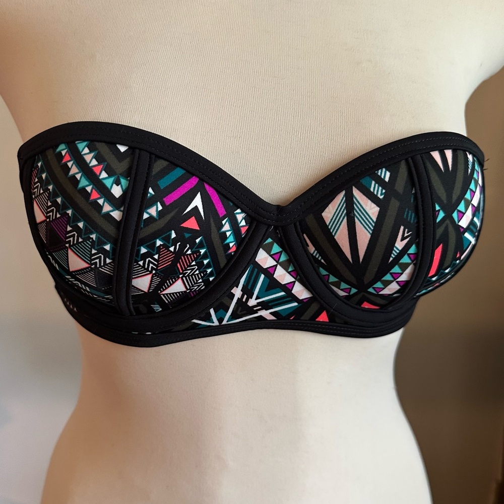 Victoria's Secret PINK Geometric Strapless Underwire Swim Bikini Top 32A 34A XS